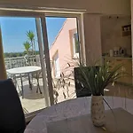 بيت ضيافة & Anita