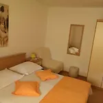 & Anita بيت ضيافة