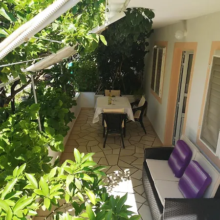 Maison d'hôtes & Anita Hvar Town