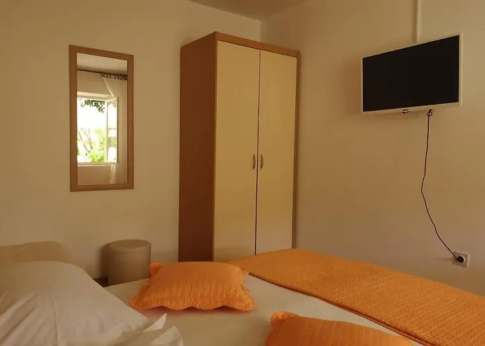 Guest house & Anita Hvar Town