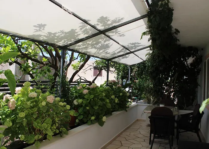 & Anita Guest house Hvar Town