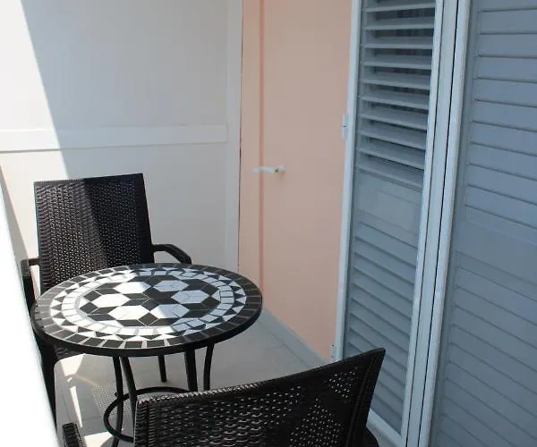 & Anita Guest house Hvar Town