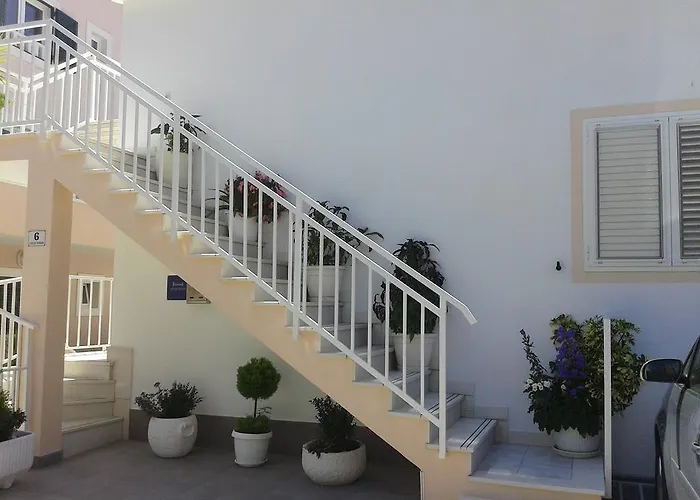 Gostinjska kuća & Anita