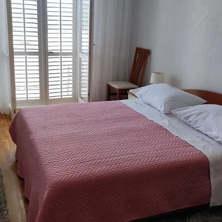 & Anita 3* Hvar Town